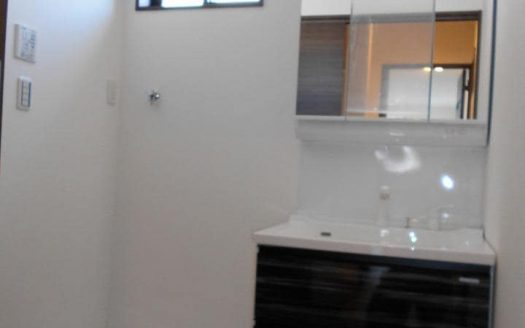 Nhà mới xây khu Nishinariku giá 3300man